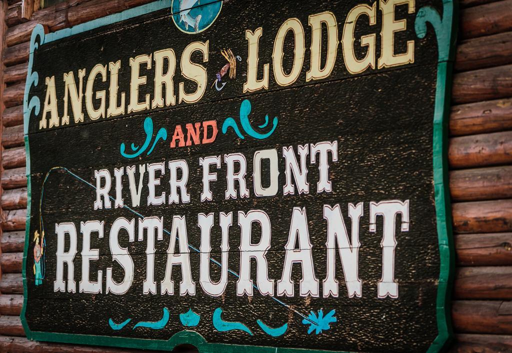 Angler's Lodge Island Park